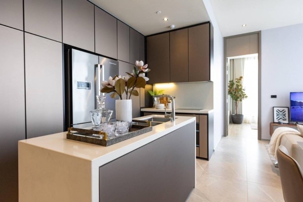 For SaleCondoSukhumvit, Asoke, Thonglor : 🔥 𝑺𝑼𝑷𝑬𝑹 𝑫𝑬𝑨𝑳  𝐇𝐘𝐃𝐄 𝐇𝐄𝐑𝐈𝐓𝐀𝐆𝐄   𝐓𝐇𝐎𝐍𝐆𝐋𝐎𝐑🔥 𝟐 Bed 𝟐 Baht 𝟖𝟐.𝟖 Sq.m Tel.📱𝟎𝟔𝟐𝟓𝟐𝟔𝟔𝟓𝟗𝟎