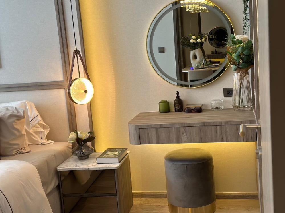 ขายคอนโดสุขุมวิท อโศก ทองหล่อ : 🔥🔥𝙎𝙃𝙊𝘾𝙆 𝘿𝙀𝘼𝙇🔥🔥 RHYTHM EKKAMAI ESTATE  คอนโดสุดหรูใจกลางเอกมัย  ห้องใหญ่พร้อมอยู่  พร้อมเอกสิทธิ์ที่เหนือระดับ✨ 𝟏 นอน 𝟏 น้ำ  35 ตรม. เริ่ม𝟓.𝟗𝟓  ล้าน* 📞 𝟎𝟔𝟏-𝟒𝟓𝟎𝟎𝟗𝟒𝟒