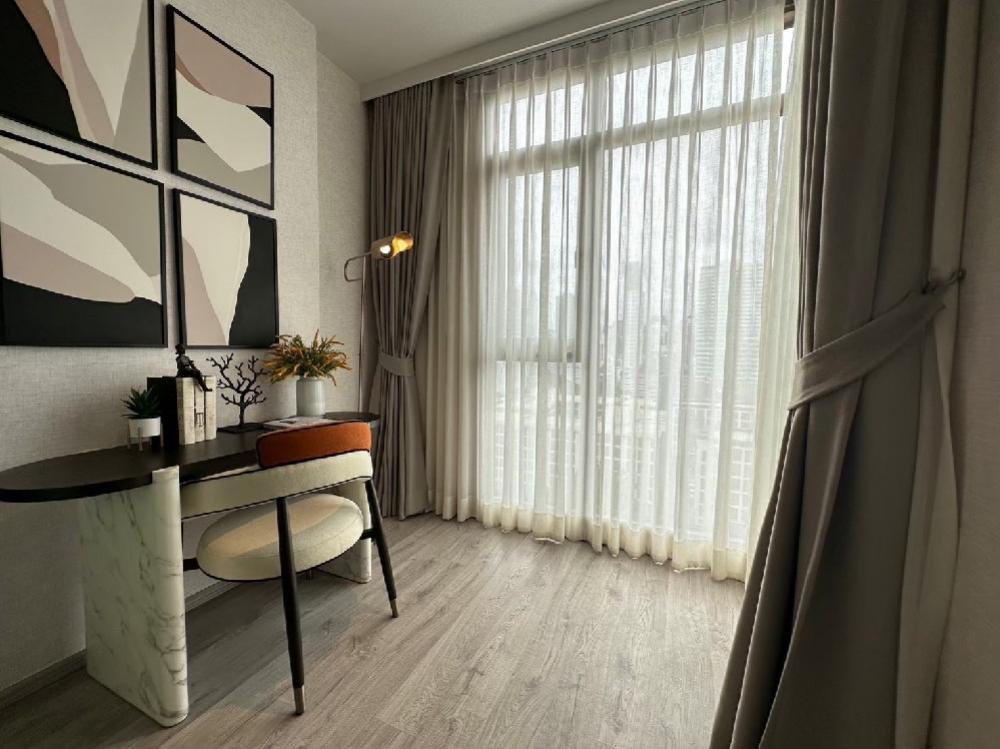 ขายคอนโดสุขุมวิท อโศก ทองหล่อ : 🔥🔥𝙎𝙃𝙊𝘾𝙆 𝘿𝙀𝘼𝙇🔥🔥 RHYTHM EKKAMAI ESTATE  คอนโดสุดหรูใจกลางเอกมัย  ห้องใหญ่พร้อมอยู่  พร้อมเอกสิทธิ์ที่เหนือระดับ✨ 𝟏 นอน 𝟏 น้ำ  35 ตรม. เริ่ม𝟓.𝟗𝟓  ล้าน* 📞 𝟎𝟔𝟏-𝟒𝟓𝟎𝟎𝟗𝟒𝟒