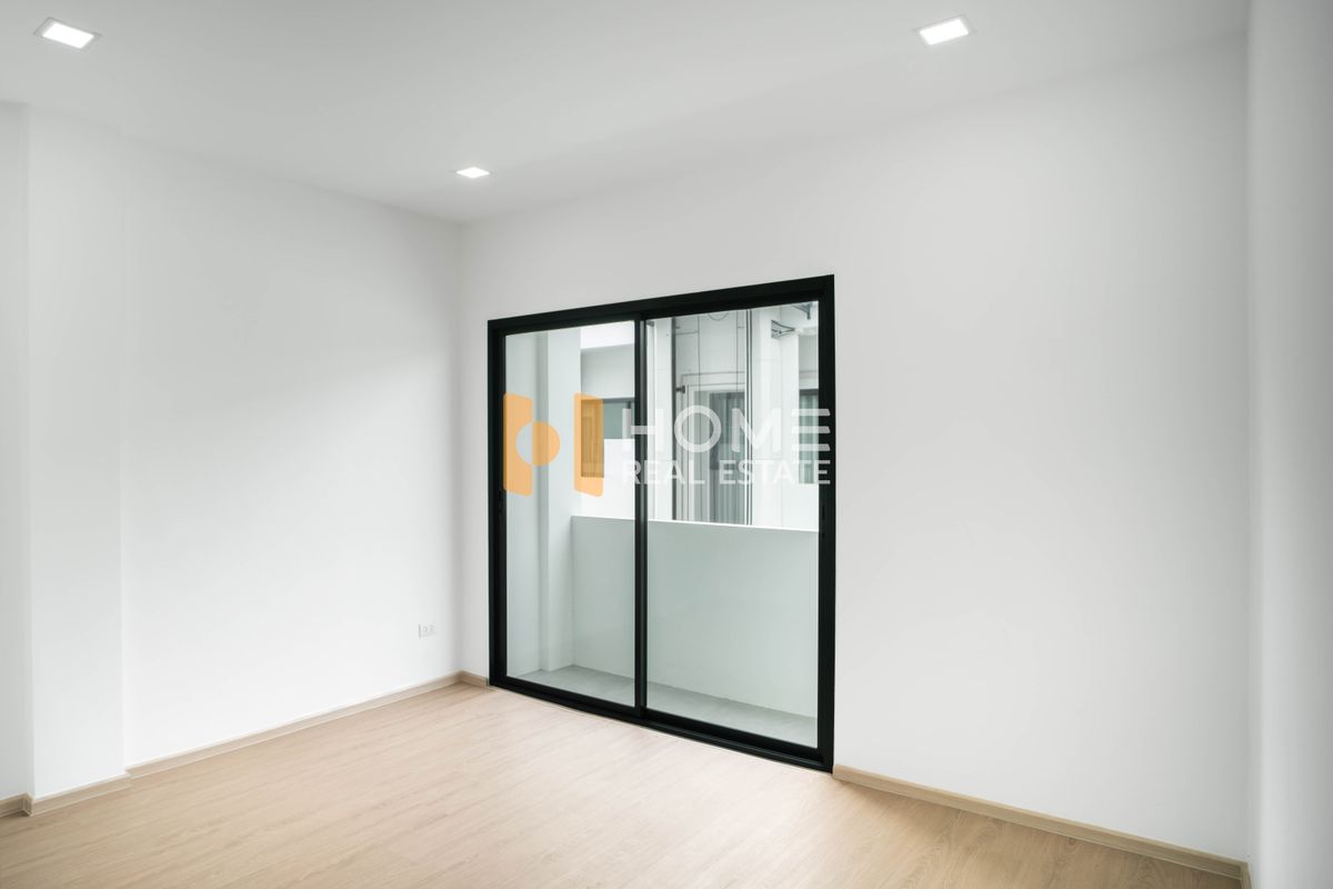 For SaleTownhomePinklao, Charansanitwong : The Blisz Sathorn - Charan 35 / 3 Bedrooms (SALE), The Blisz Sathorn - Charan 35 / 3 Bedrooms (SALE) MHOW165