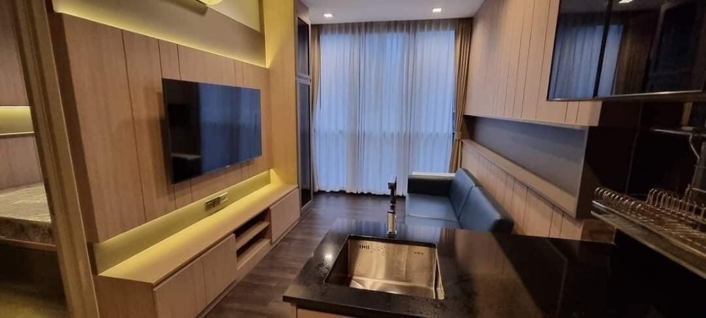 For RentCondoRama9, Petchburi, RCA : LAS115  The Line Asoke-Ratchada, 12th floor, city view, 35 sq m., 1 bedroom, 1 bathroom, 26,000 baht. 064-959-8900