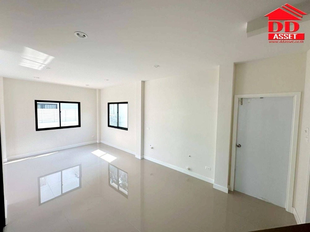 ให้เช่าบ้านปทุมธานี รังสิต ธรรมศาสตร์ : ให้เช่าบ้าน 2 ชั้น ซีพีเอ็น นิน วงแหวน ลำลูกกาคลอง6  รหัส H8027