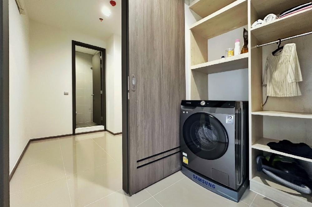 For RentCondoSathorn, Narathiwat : Condo for rent: Rhythm Charoenkrung Pavilion, high floor, built-in, ready to move in.