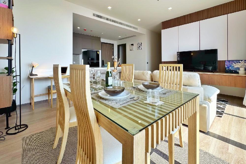 For RentCondoSathorn, Narathiwat : Condo for rent: Rhythm Charoenkrung Pavilion, high floor, built-in, ready to move in.