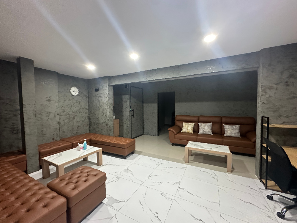 For SaleHome OfficeChaengwatana, Muangthong : Home Office for sale, Pruksa Ville 65/2 Srisamarn project, corner house, beautiful addition, full space, meets every use, very good location, next to Robinson Srisamarn Department Store, only 100 meters.