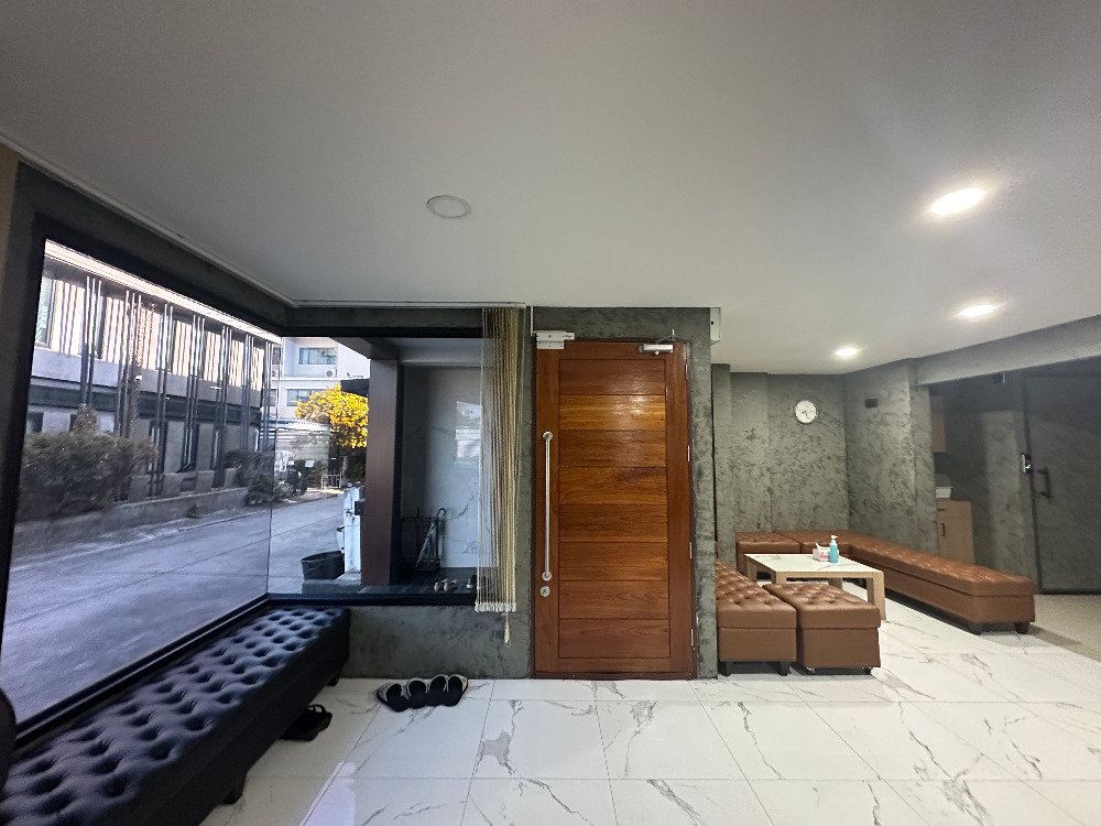 For SaleHome OfficeChaengwatana, Muangthong : Home Office for sale, Pruksa Ville 65/2 Srisamarn project, corner house, beautiful addition, full space, meets every use, very good location, next to Robinson Srisamarn Department Store, only 100 meters.