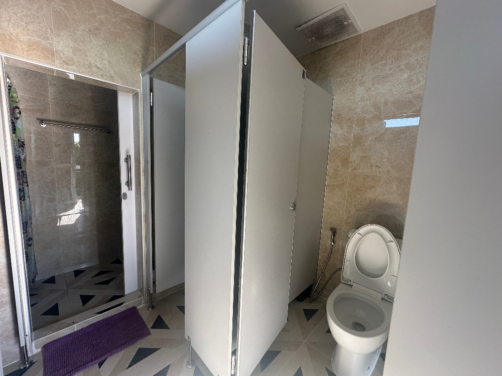 For SaleHome OfficeChaengwatana, Muangthong : Home Office for sale, Pruksa Ville 65/2 Srisamarn project, corner house, beautiful addition, full space, meets every use, very good location, next to Robinson Srisamarn Department Store, only 100 meters.