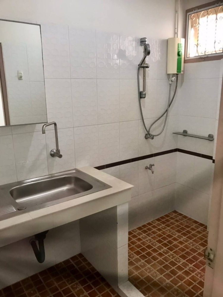 For SaleHouseSapankwai,Jatujak : House Soi Sailom (Soi Phahonyothin 8) / 4 Bedrooms (SALE) NUB623