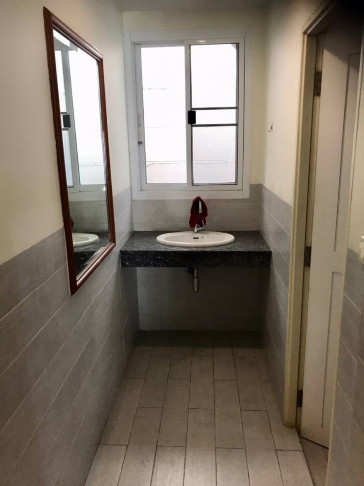 For SaleHouseSapankwai,Jatujak : House Soi Sailom (Soi Phahonyothin 8) / 4 Bedrooms (SALE) NUB623