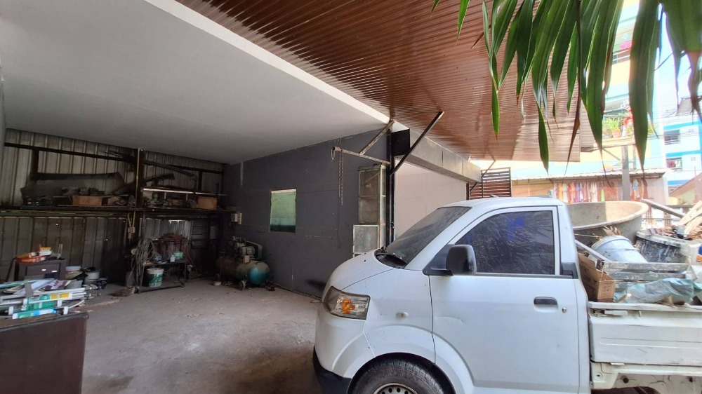 For RentHouseRamkhamhaeng, Hua Mak : Single house for rent, 1 floor, 91 sq m, Town in Town, near Bodindecha 1 School (N.920)