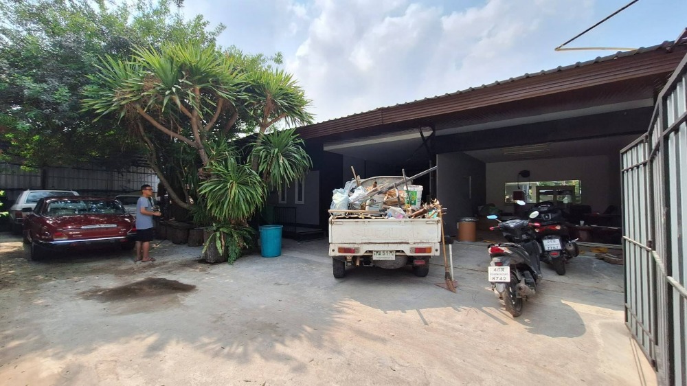 For RentHouseRamkhamhaeng, Hua Mak : Single house for rent, 1 floor, 91 sq m, Town in Town, near Bodindecha 1 School (N.920)
