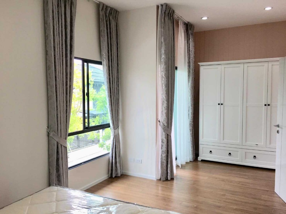 ให้เช่าบ้านลาดกระบัง สุวรรณภูมิ : ให้เช่าบ้านกลางเมือง The Edition พระราม 9 - อ่อนนุช