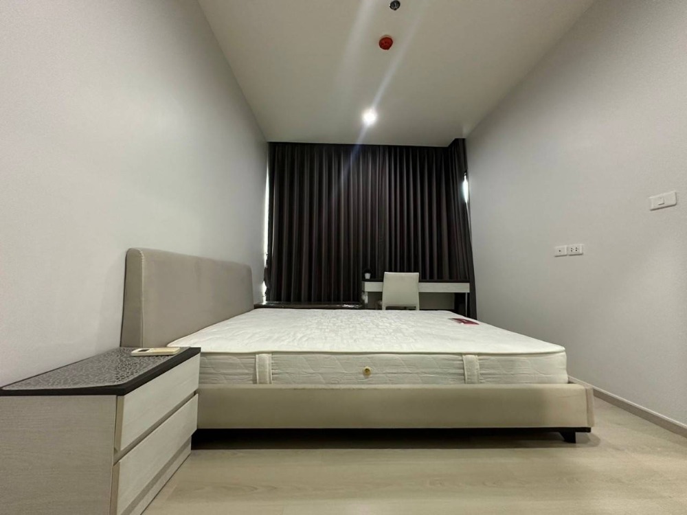 For RentCondoRatchadapisek, Huaikwang, Suttisan : Rent 1 bedroom, 1 bathroom, Life Ratchadaphisek, large room, cheap rental.