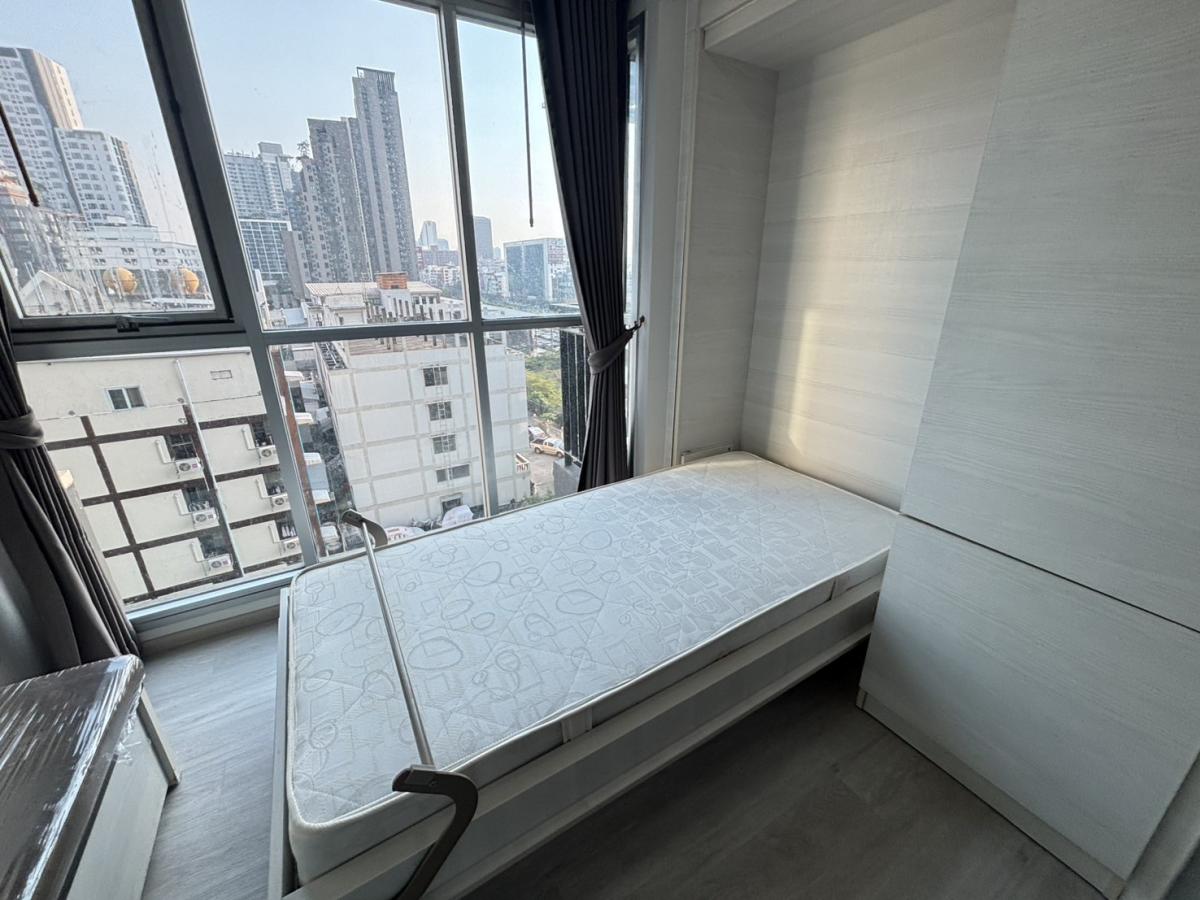 For RentCondoRatchadapisek, Huaikwang, Suttisan : Rent 1 bedroom, 1 bathroom, Life Ratchadaphisek, large room, cheap rental.