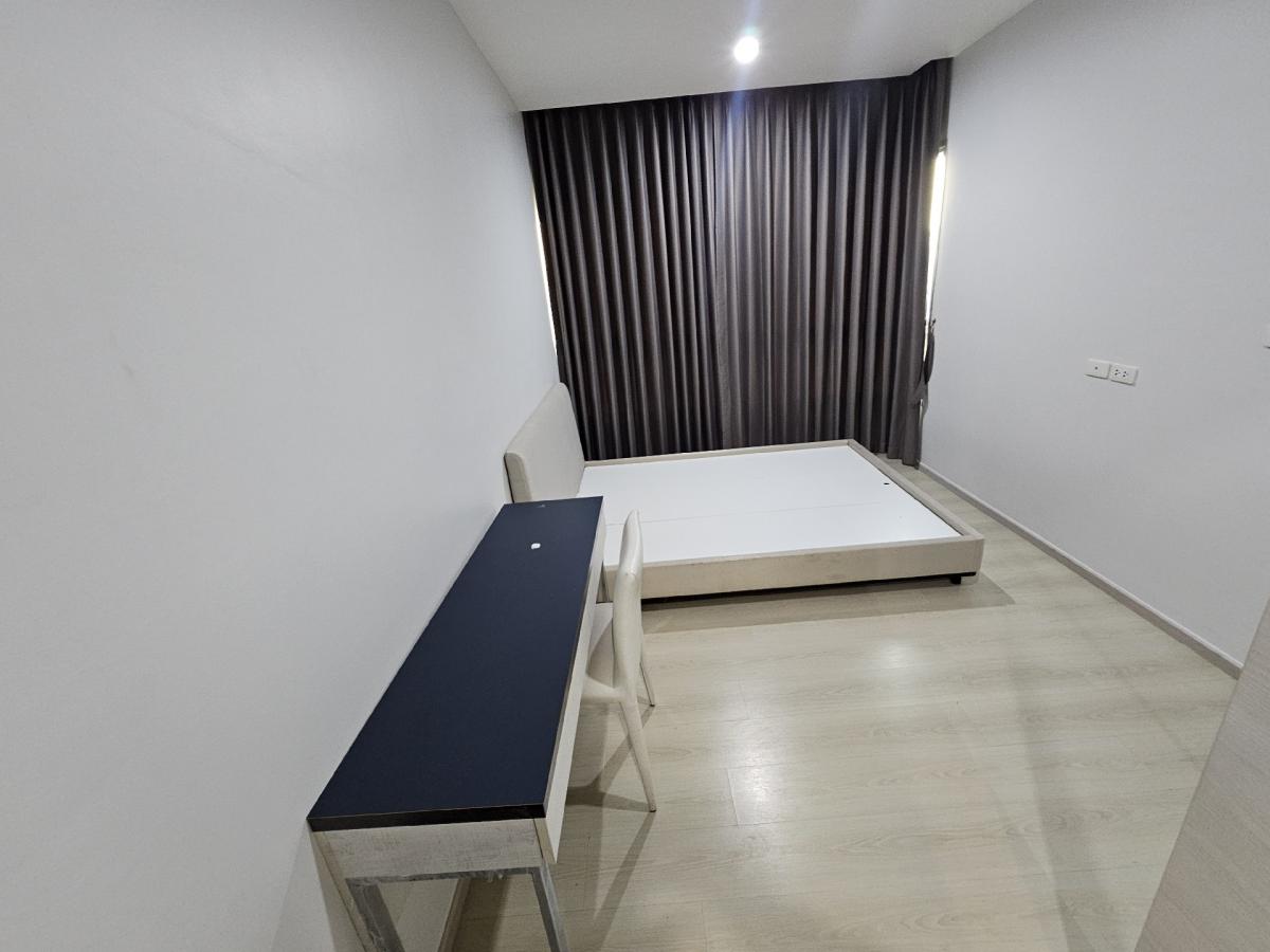 For RentCondoRatchadapisek, Huaikwang, Suttisan : Rent 1 bedroom, 1 bathroom, Life Ratchadaphisek, large room, cheap rental.