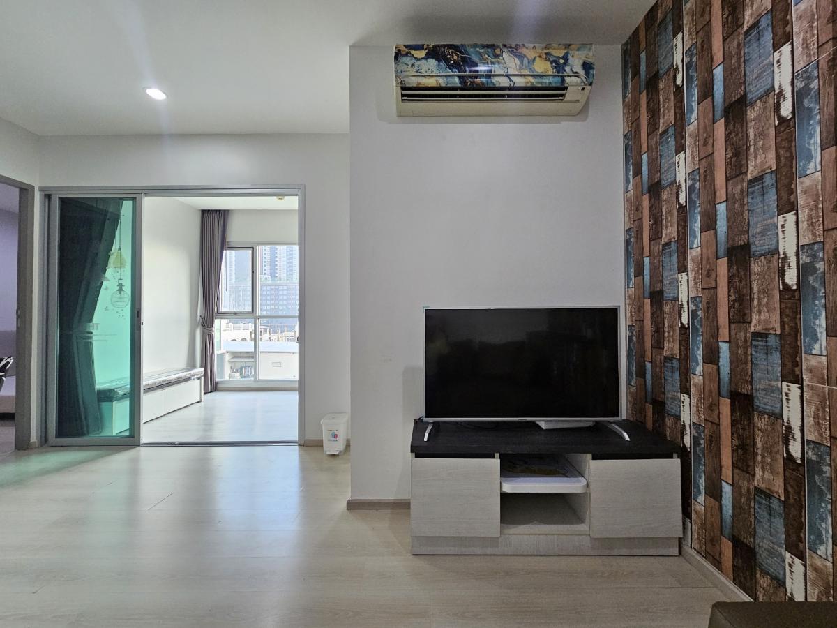 For RentCondoRatchadapisek, Huaikwang, Suttisan : Rent 1 bedroom, 1 bathroom, Life Ratchadaphisek, large room, cheap rental.