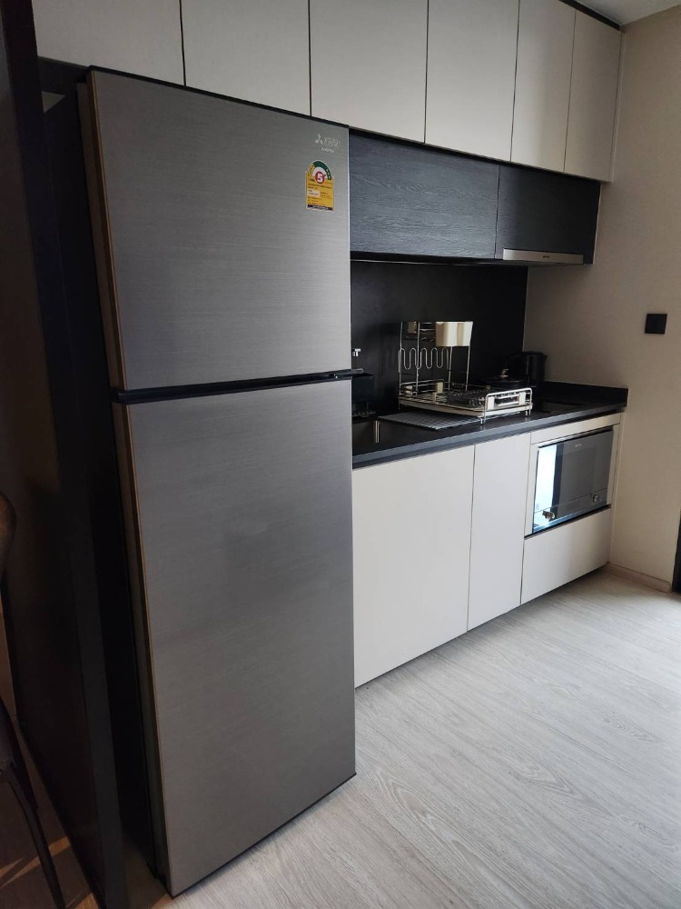 ให้เช่าคอนโดสุขุมวิท อโศก ทองหล่อ : ให้เช่า คอนโดใหม่ เดอะ รูม สุขุมวิท 38 The Room Sukhumvit 38 1 ห้องนอน 52 ตรม. มีระเบียงใหญ่ วิวโล่ง BTSทองหล่อ