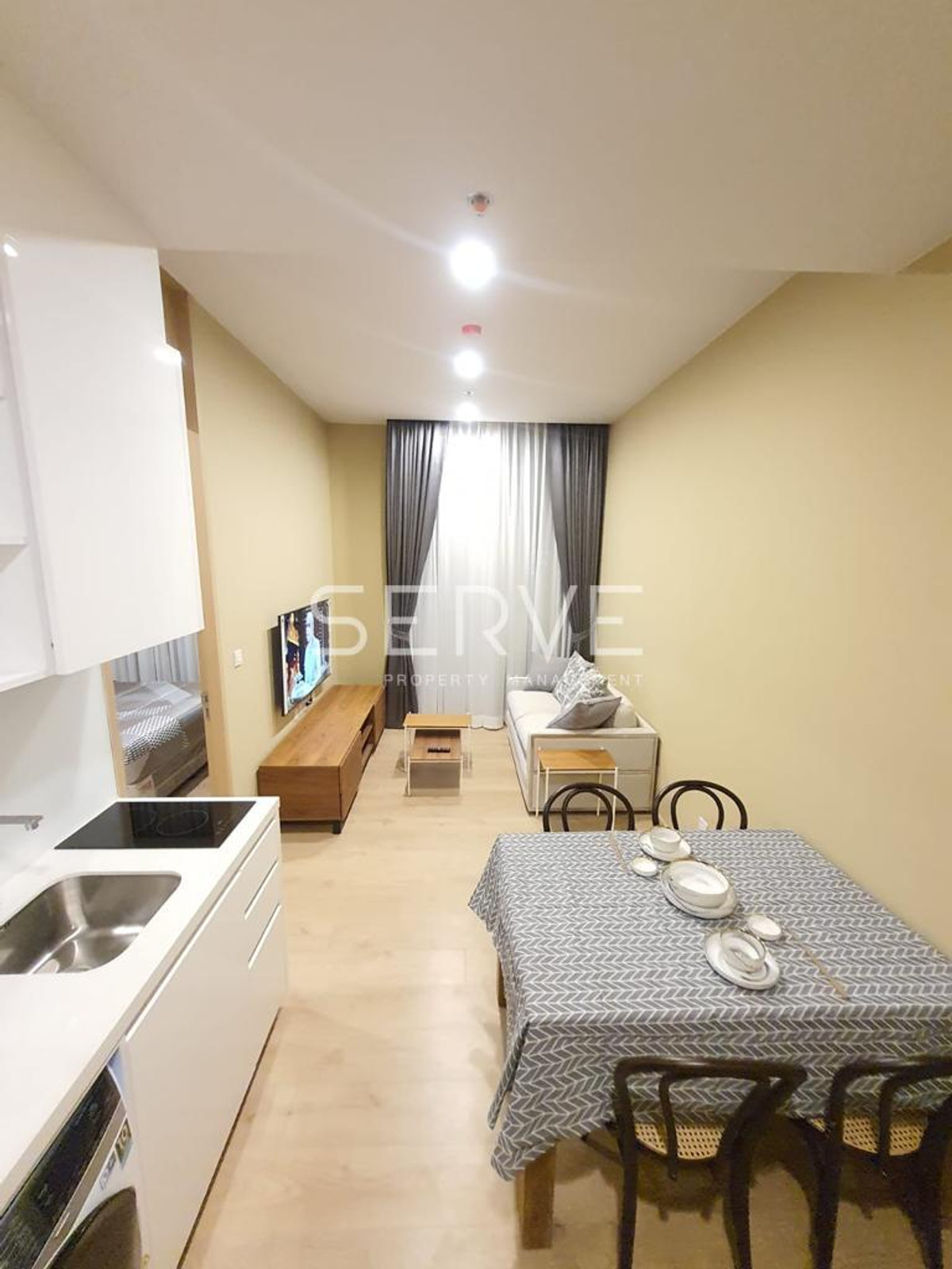 ให้เช่าคอนโดสุขุมวิท อโศก ทองหล่อ : 🔥23K🔥 - 1 นอน 34.65 ตร.ม. ชั้นสูง 10+ ห้องสวย บนทำเลดีๆ ใจกลางอโศก ใกล้ BTS อโศก และ MRT สุขุมวิท 550 ม. ที่ Noble BE19 / ให้เช่าคอนโด