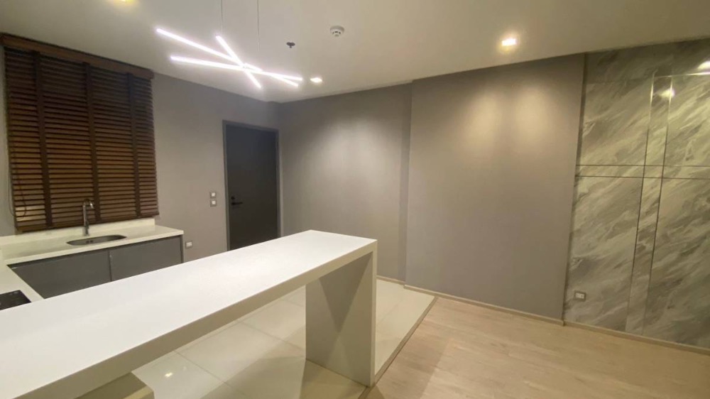 ขายคอนโดราชเทวี พญาไท : ขาย ด่วน 2ห้องนอน 2ห้องน้ำ (ห้องใหม่) Rhythm rangnam ริธึ่ม รางน้ำ