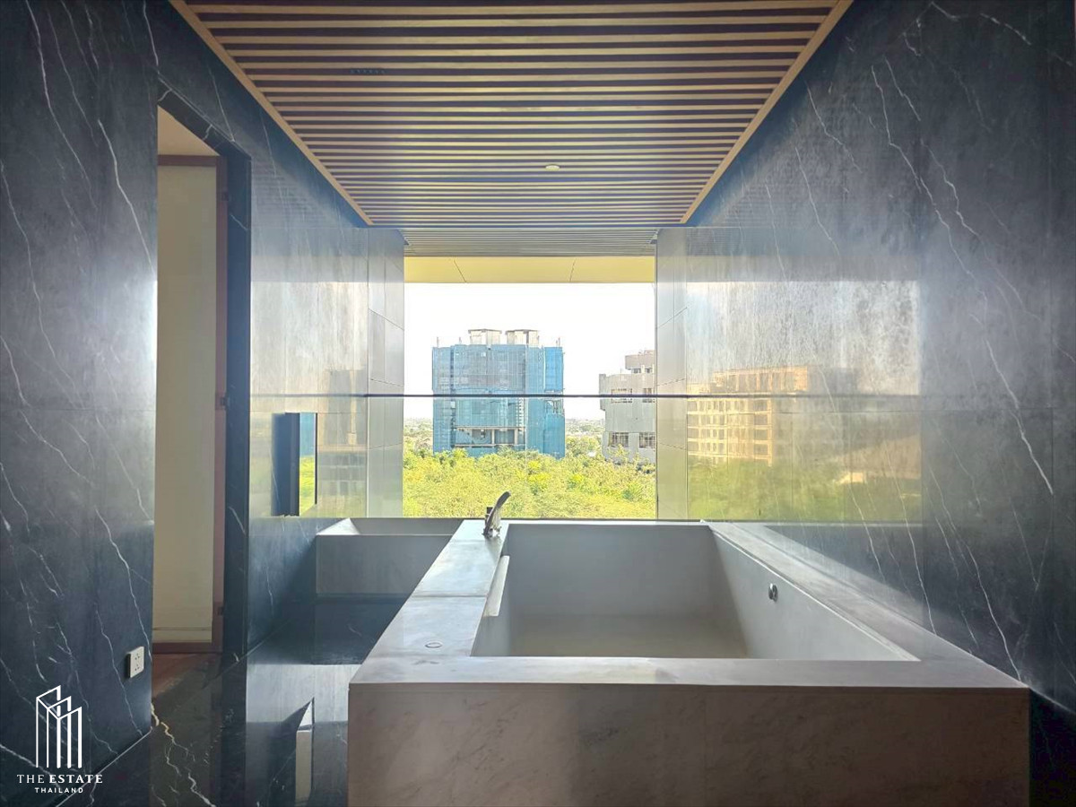 For SaleCondoBangna, Bearing, Lasalle : Condo for SALE *Mulberry Grove The Forestias 223.79 sq.m. 3 bedroom @65 MB