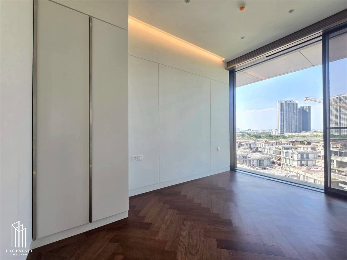 For SaleCondoBangna, Bearing, Lasalle : Condo for SALE *Mulberry Grove The Forestias 223.79 sq.m. 3 bedroom @65 MB