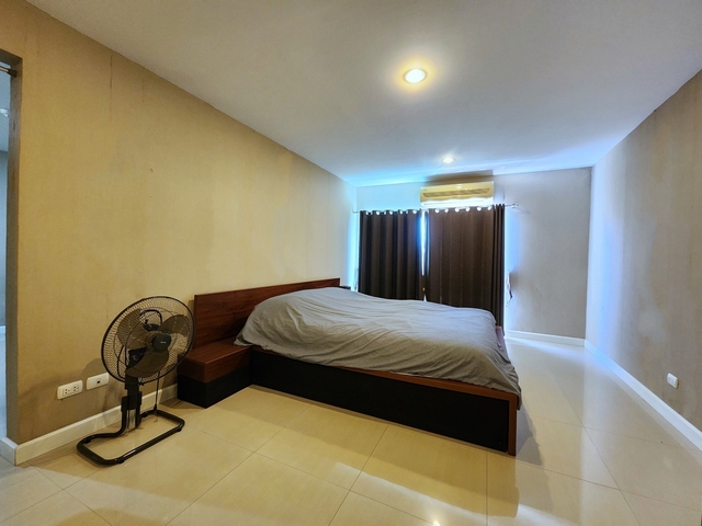 For SaleCondoThaphra, Talat Phlu, Wutthakat : Condo for sale, Metro Park Sathorn, 2 bedrooms, 2 bathrooms, 60 sq m., near BTS/MRT Bang Wa.