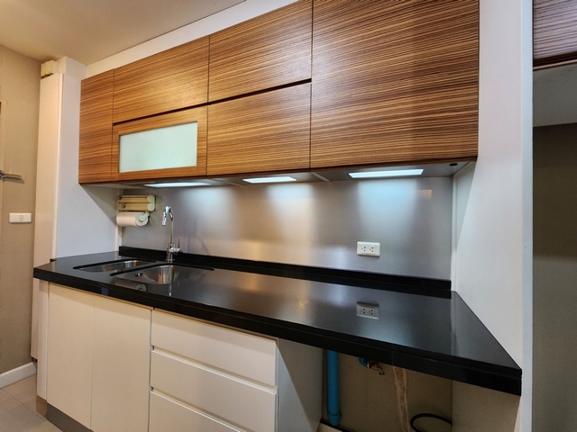 For SaleCondoThaphra, Talat Phlu, Wutthakat : Condo for sale, Metro Park Sathorn, 2 bedrooms, 2 bathrooms, 60 sq m., near BTS/MRT Bang Wa.