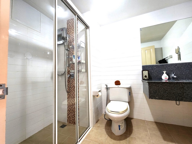 For SaleCondoThaphra, Talat Phlu, Wutthakat : Condo for sale, Metro Park Sathorn, 2 bedrooms, 2 bathrooms, 60 sq m., near BTS/MRT Bang Wa.