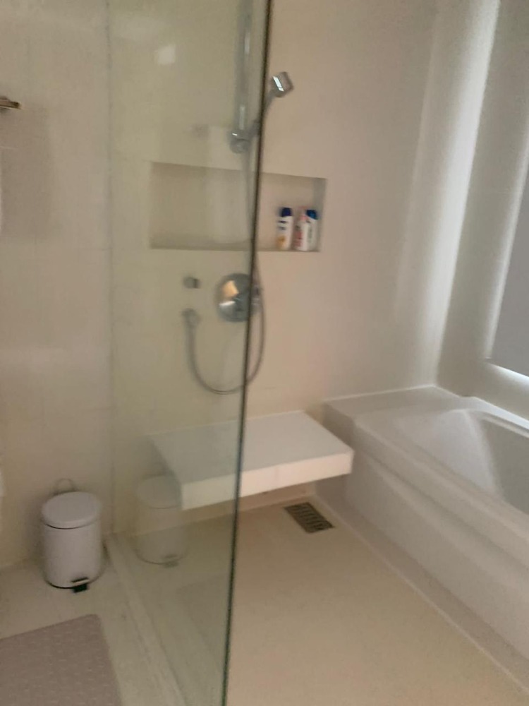 For SaleCondoSukhumvit, Asoke, Thonglor : Condo for sale: Aqua Sukhumvit 49, high floor (S03-1674)