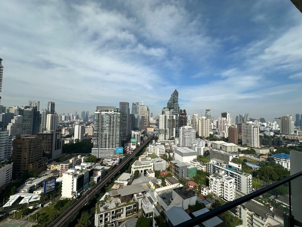 For SaleCondoSukhumvit, Asoke, Thonglor : Condo for sale: Aqua Sukhumvit 49, high floor (S03-1674)