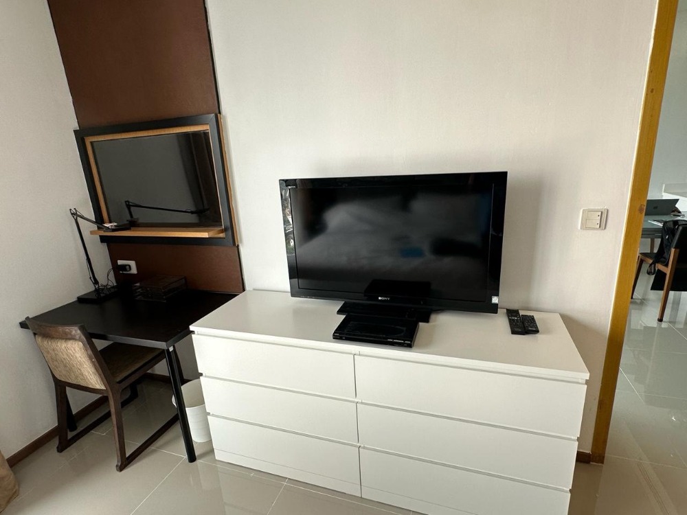 For SaleCondoSukhumvit, Asoke, Thonglor : Condo for sale: Aqua Sukhumvit 49, high floor (S03-1674)