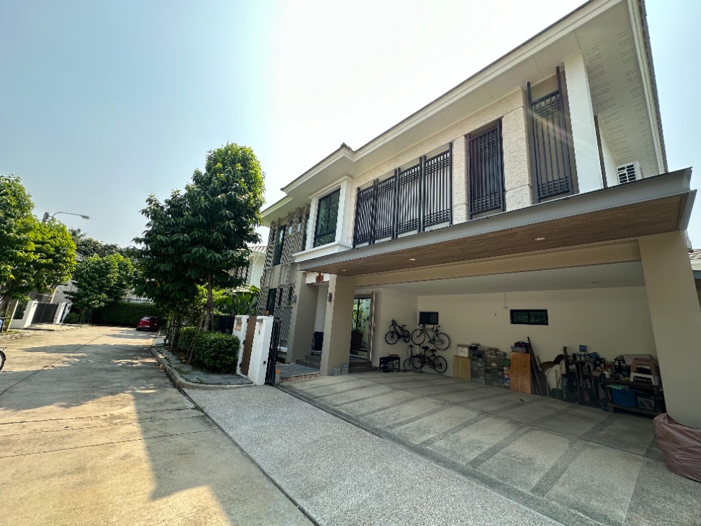 ขายบ้านท่าพระ ตลาดพลู วุฒากาศ : ✨ โปรสิ้นปี 2568!  
บ้านหรู  ใกล้ BTS บางหว้า
ราคาพิเศษ บ้านหลังใหญ่ 450 ตร.ม.
5 ห้องนอน • ที่ดิน 86 ตร.วา