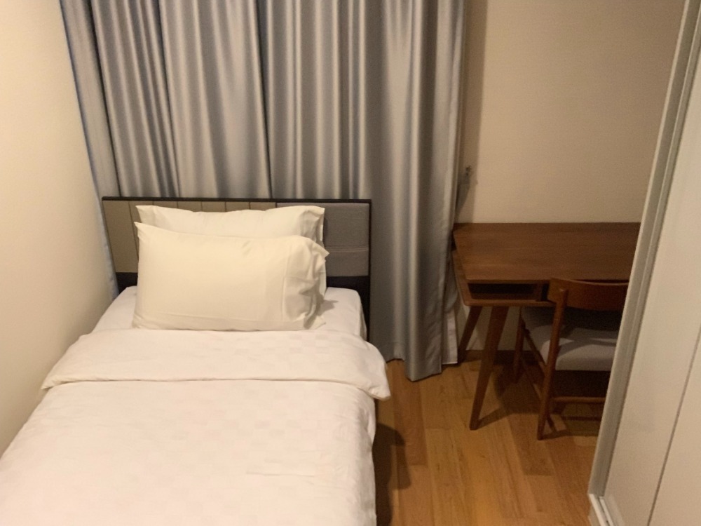 For RentCondoNana, North Nana,Sukhumvit13, Soi Nana : for rent Condo Hyde Sukhumvit 13 3 Bed room corner room (S03-1697)