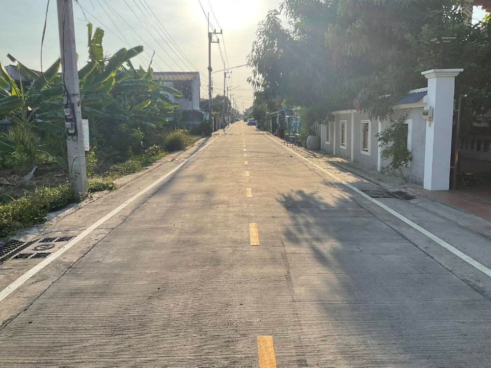 ขายที่ดินปทุมธานี รังสิต ธรรมศาสตร์ : 📢ขาย ที่ดิน ถมสูง พร้อมสร้างสิ่งปลูกสร้างได้ ฮวงจุ้ยดี (ตารางวาละ 42,000 บาท) โฉนดครุฑแดง,พื้นที่สีส้ม