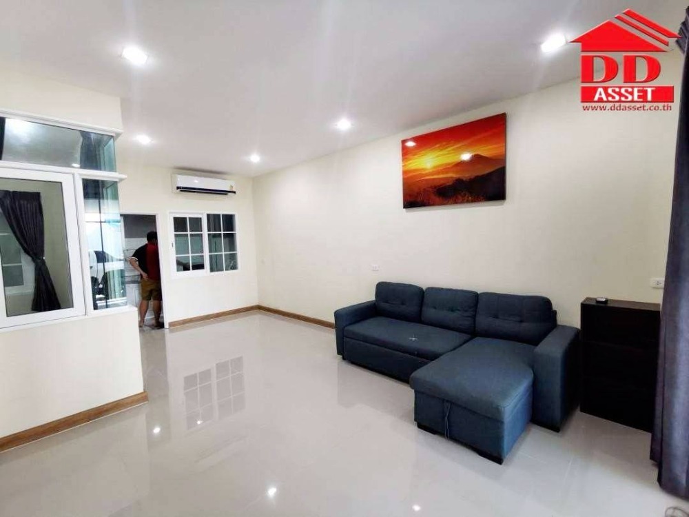 ให้เช่าทาวน์โฮมลาดกระบัง สุวรรณภูมิ : ให้เช่าทาวน์โฮม 2 ชั้น โกลเด้น ทาวน์ 3 บางนา-สวนหลวง (Golden Town 3 Bangna-Suanluang) ใกล้ Mega บางนา รหัส T8042