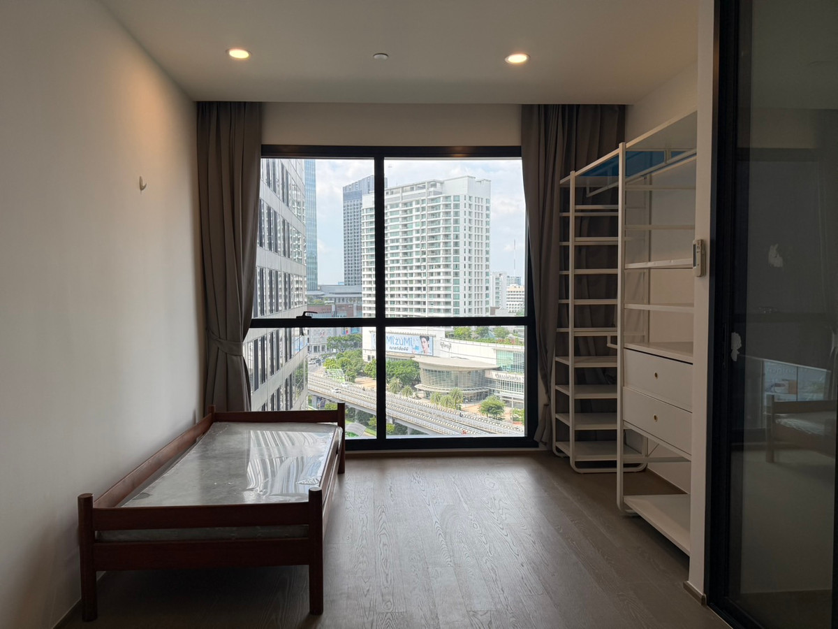 For SaleCondoSiam Paragon ,Chulalongkorn,Samyan : HOT PROPERTY Ashton CHULA SILOM Studio 25Sqm. 6.39MB Project viewing appointment: 064-4534697 k.Pai