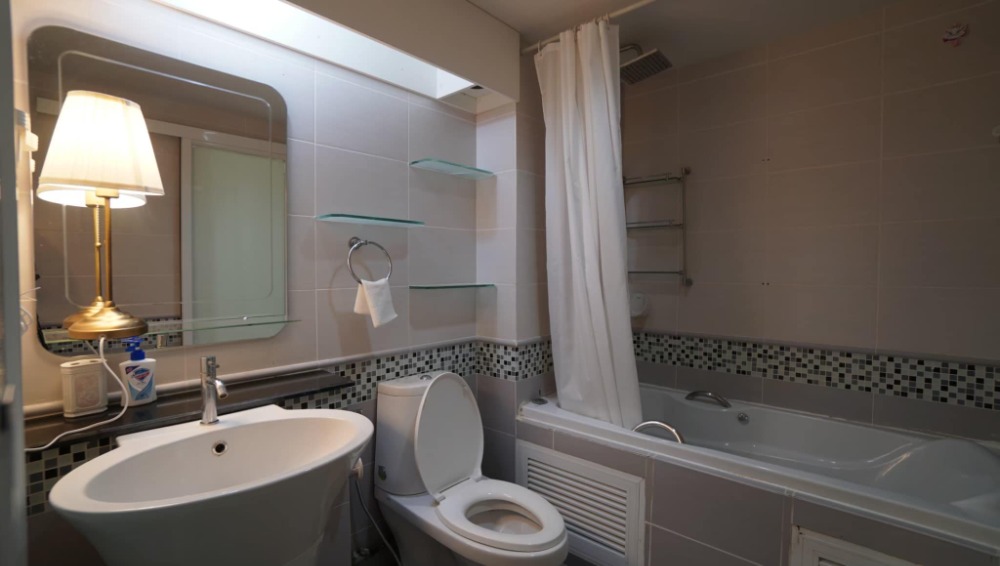 For SaleCondoSukhumvit, Asoke, Thonglor : TAE021  for sale Waterford condo Sukhumvit 50