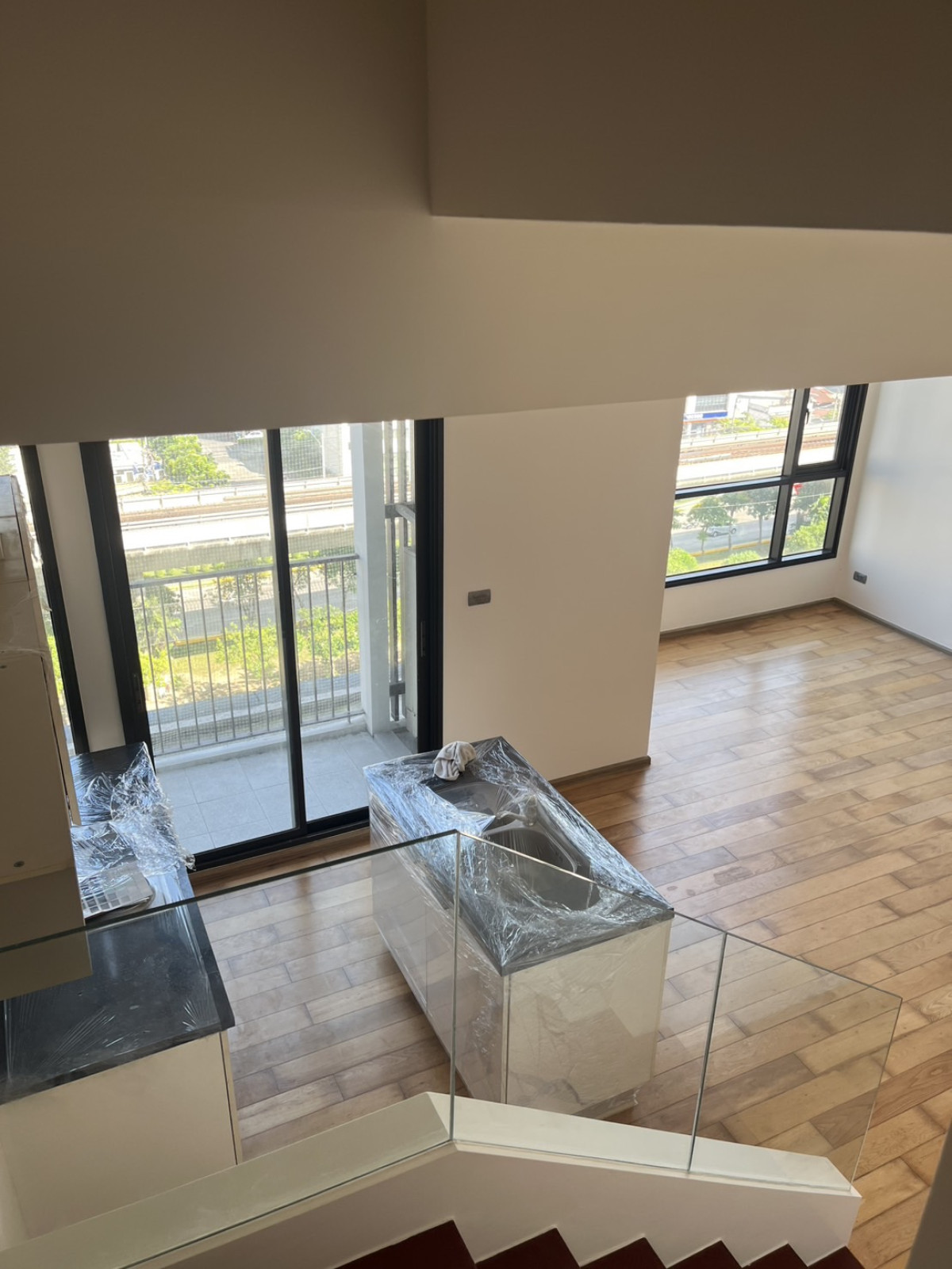 For SaleCondoWongwianyai, Charoennakor : FOR SALE Condo , Fuse Sathorn - Taksin , BTS-Wongwian Yai , Bang Lamphu Lang , Khlong San , Bangkok ,  CX-25161