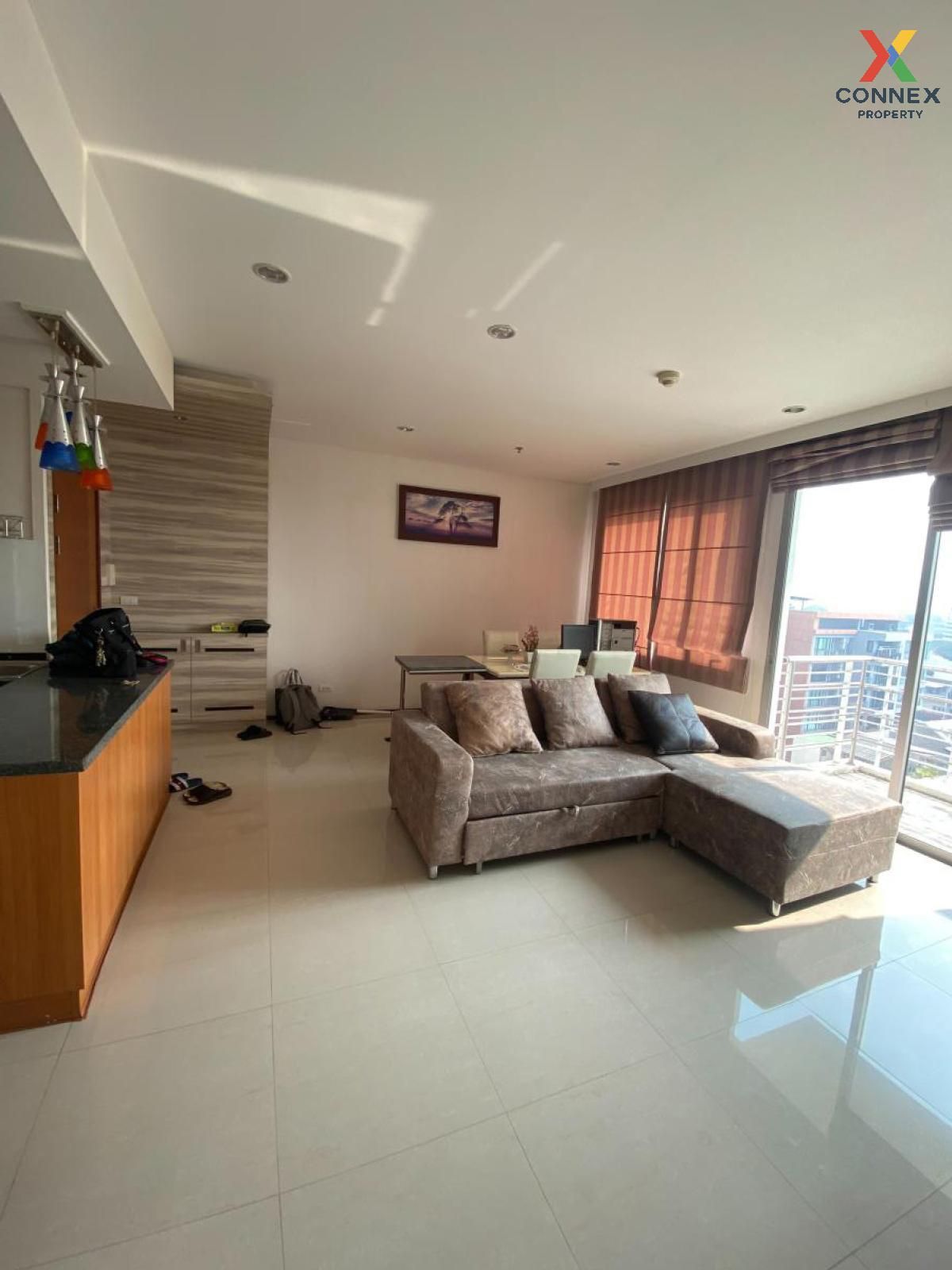 For SaleCondoWongwianyai, Charoennakor : For Sale Condo , Villa Sathorn , BTS-Krung Thon Buri , Khlong Ton Sai , Khlong San , Bangkok , CX-33585