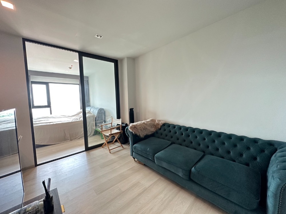 For RentCondoWitthayu, Chidlom, Langsuan, Ploenchit : For rent, 1 bedroom, near the expressway, in the heart of the city, ready to move in.