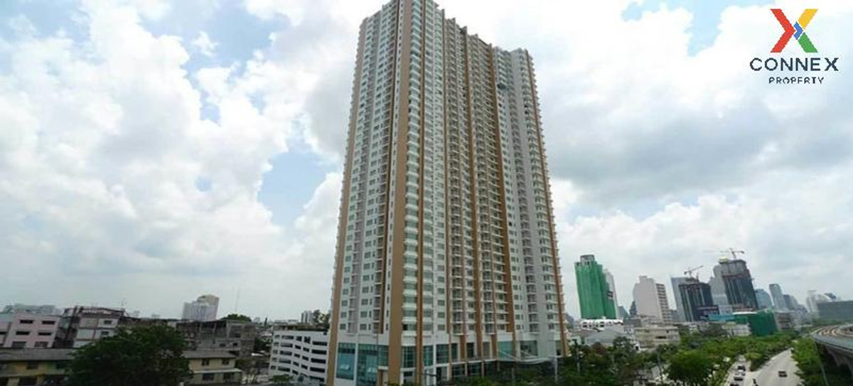 For SaleCondoWongwianyai, Charoennakor : FOR SALE condo , Villa Sathorn , nice view , BTS-Krung Thon Buri , Khlong Ton Sai , Khlong San , Bangkok , CX-06218
