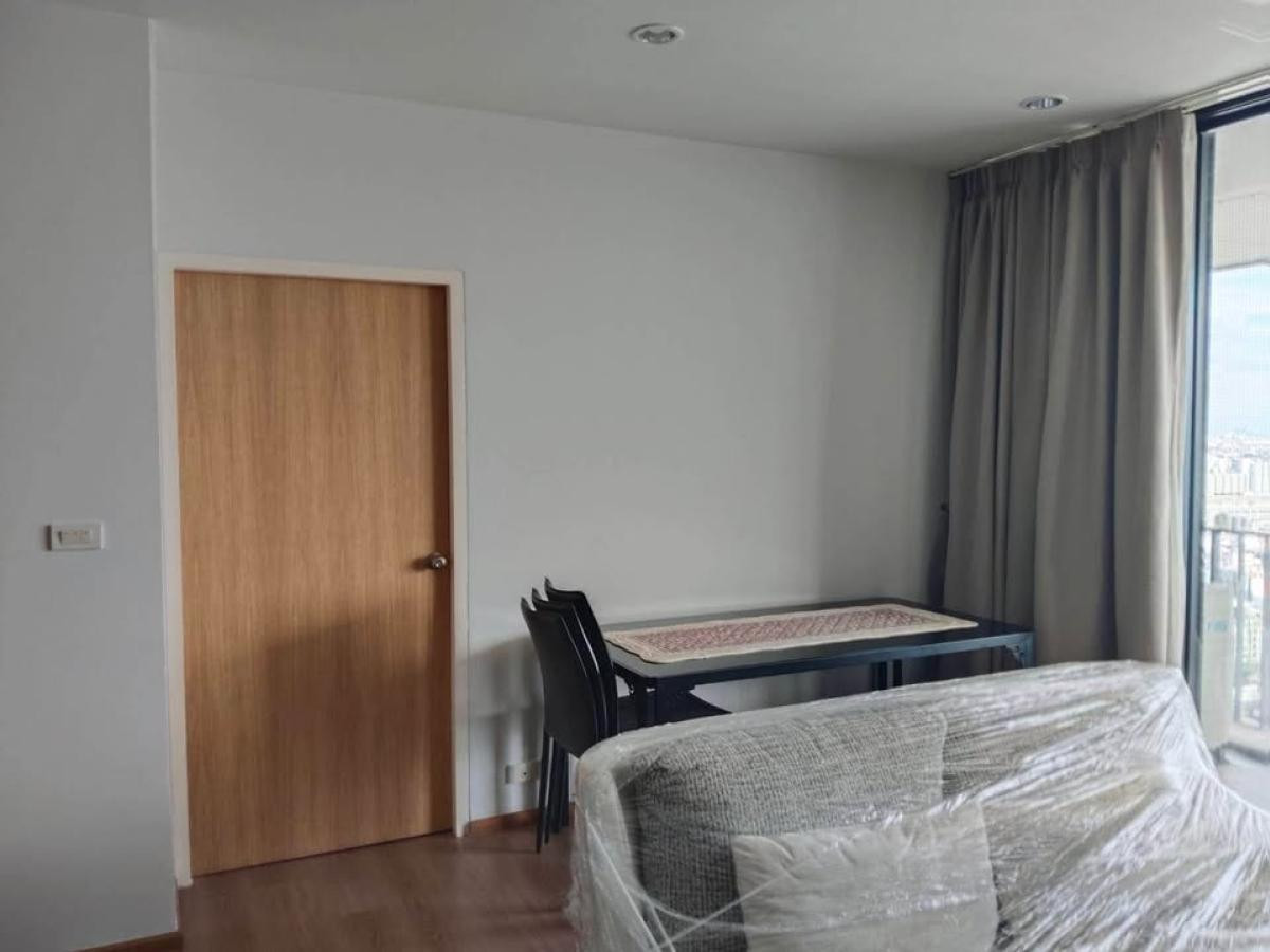 ขายคอนโดลาดพร้าว เซ็นทรัลลาดพร้าว : ขายคอนโด  ดิ อิสสระ ลาดพร้าว MRT-ลาดพร้าว จอมพล  เขต จตุจักร กรุงเทพ  CX-134570