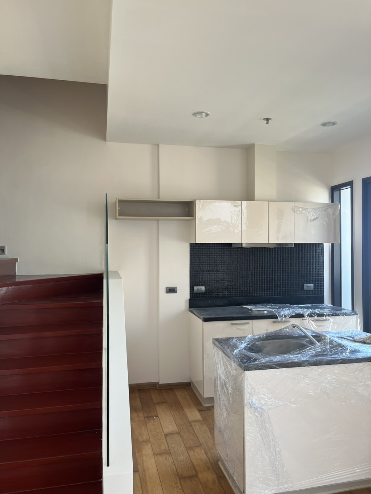 For SaleCondoWongwianyai, Charoennakor : FOR SALE Condo , Fuse Sathorn - Taksin , BTS-Wongwian Yai , Bang Lamphu Lang , Khlong San , Bangkok ,  CX-25161