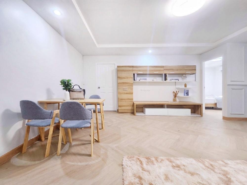 ขายคอนโดรัชดา ห้วยขวาง : ✨️ไม่ต้องแย่งห้องน้ำตอนเช้ากันอีกแล้ว ✨️เพราะที่นี่มี 2 นอน 2 น้ำ😍 Happy สุดๆ😍อยู่คอนโดที่เหมือนอยู่บ้าน ย้ายมาอยู่ทั้งครอบครัวได้เลย‼️