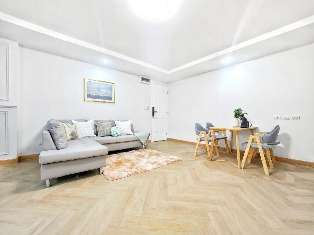 ขายคอนโดรัชดา ห้วยขวาง : ✨️ไม่ต้องแย่งห้องน้ำตอนเช้ากันอีกแล้ว ✨️เพราะที่นี่มี 2 นอน 2 น้ำ😍 Happy สุดๆ😍อยู่คอนโดที่เหมือนอยู่บ้าน ย้ายมาอยู่ทั้งครอบครัวได้เลย‼️