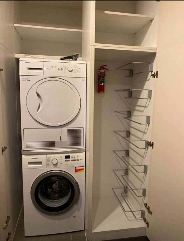 For SaleCondoNana, North Nana,Sukhumvit13, Soi Nana : for Sale Condo Hyde Sukhumvit 13 middle floor good view (S03-1690) S