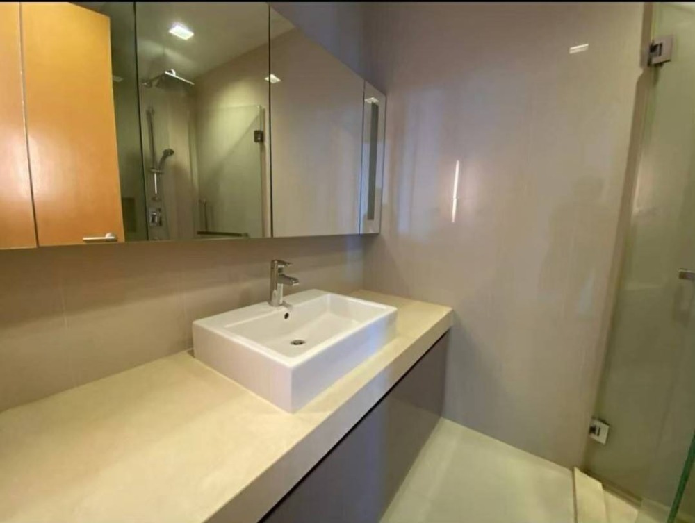 For SaleCondoNana, North Nana,Sukhumvit13, Soi Nana : for Sale Condo Hyde Sukhumvit 13 middle floor good view (S03-1690) S