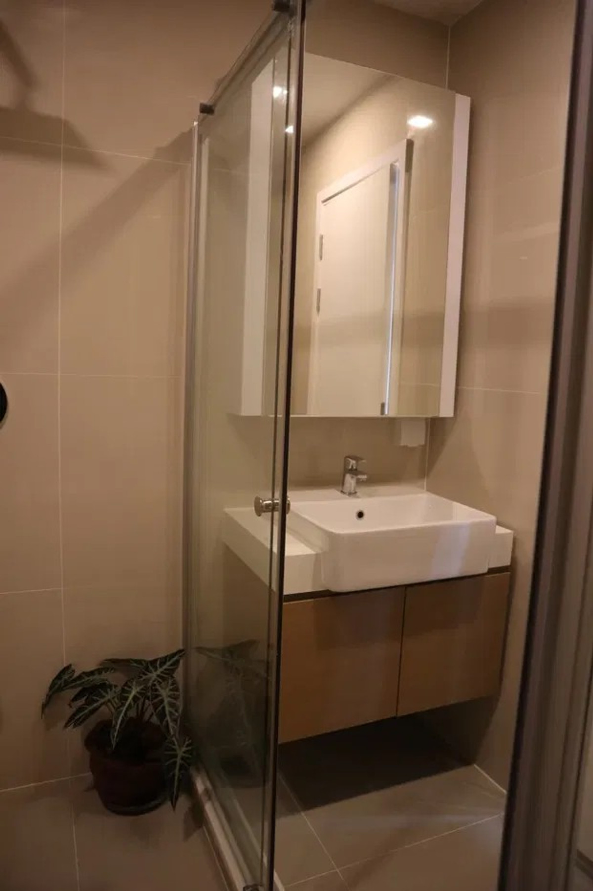 For RentCondoSriracha Laem Chabang Ban Bueng : For Rent Knightsbridge the Ocean Sriracha 3108