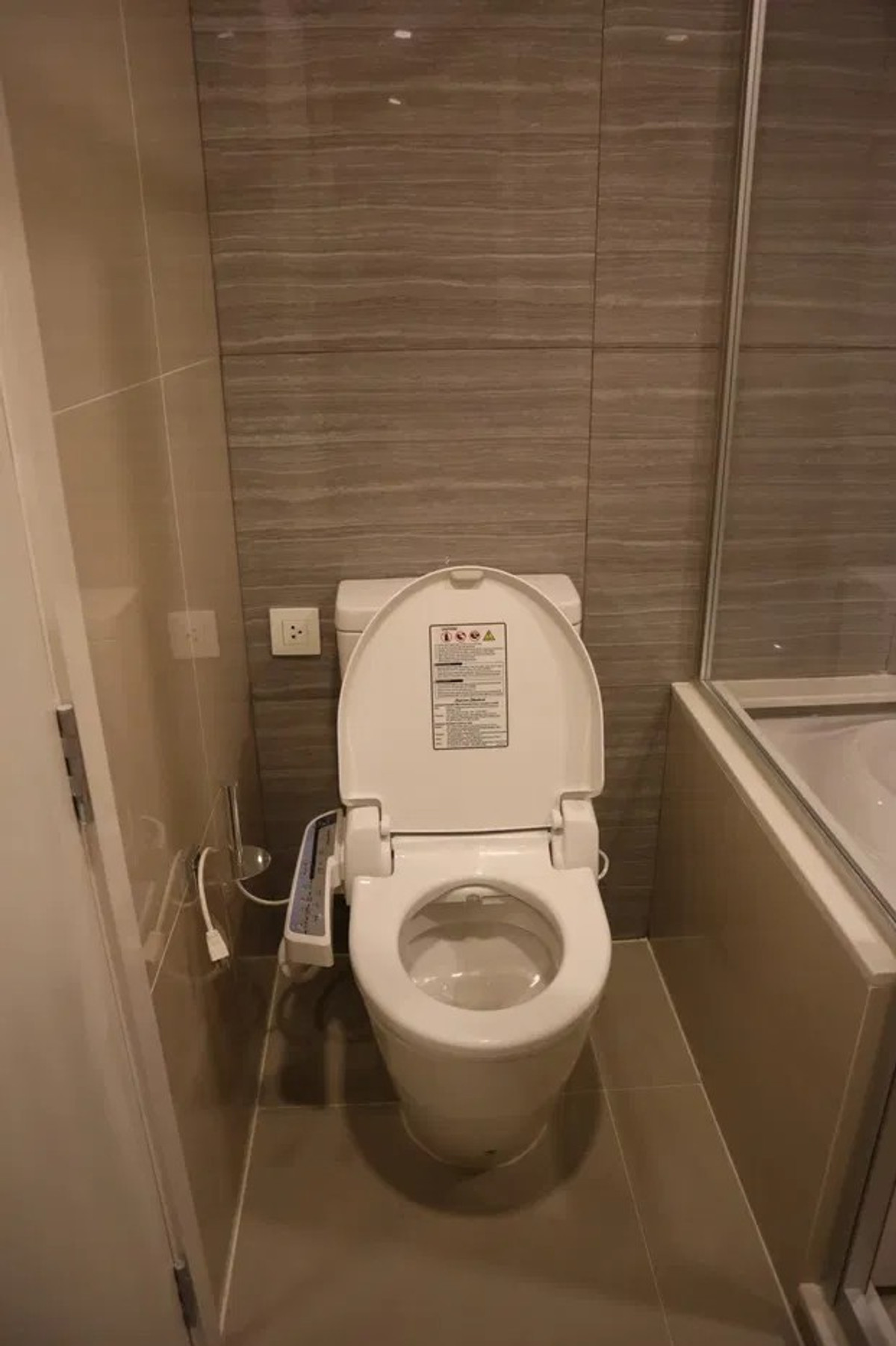 For RentCondoSriracha Laem Chabang Ban Bueng : For Rent Knightsbridge the Ocean Sriracha 3108