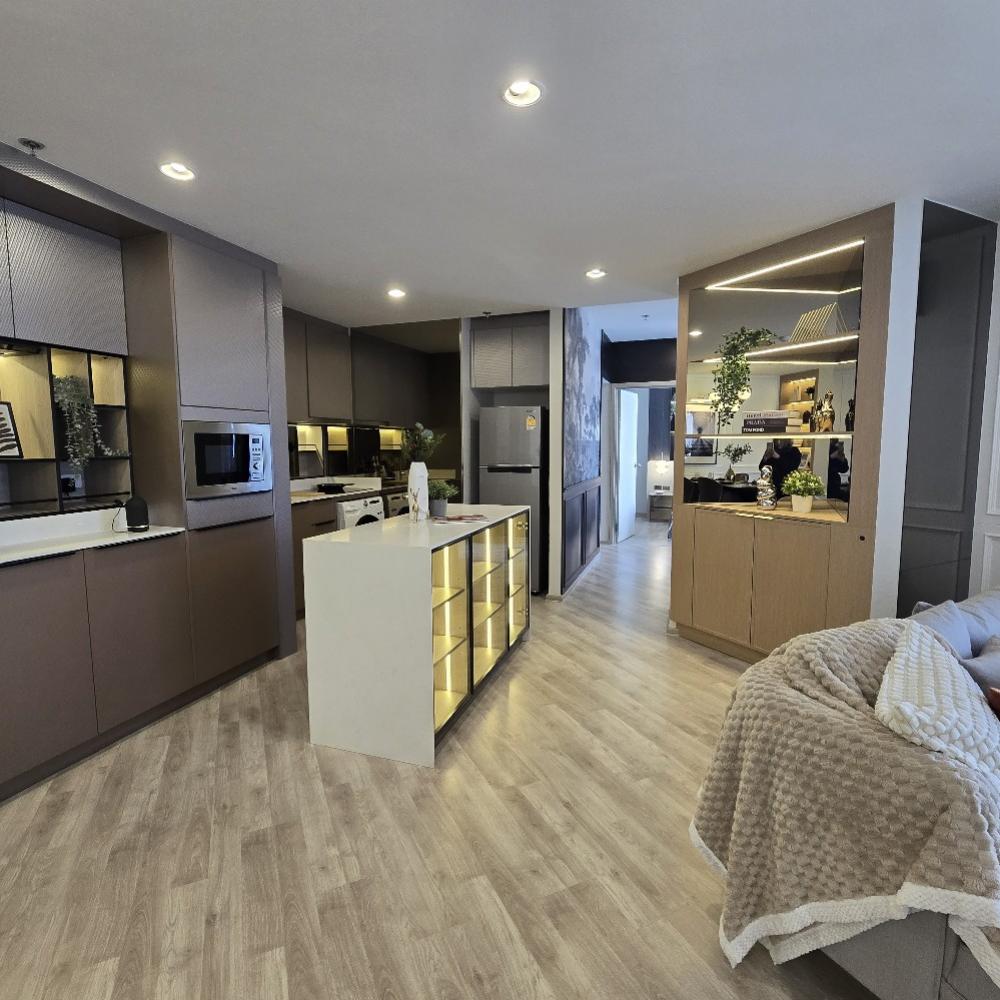 For SaleCondoBangna, Bearing, Lasalle : NEW Penthouse ✨️ 3 bedrooms 84 SQM I Decorated I HIgh floor Ready to Move in.